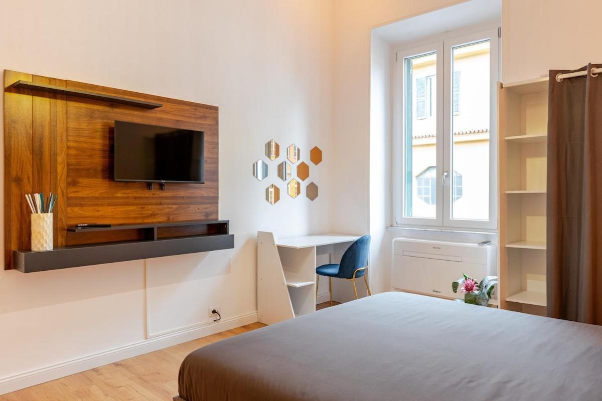 Apartment Domus Adriana Ada - Adiacente Metro A Rom